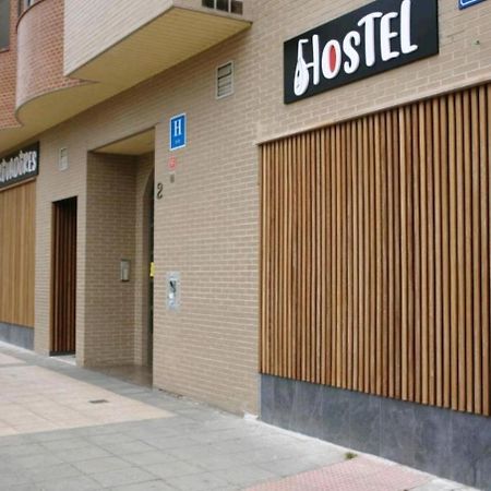 Hostel Trovadores Burgos Exterior foto